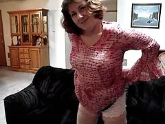 Chica de polla negra cabalga con una sonrisa en su xxx anal rubias rostro