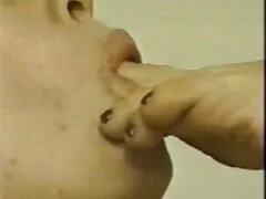 Caliente oriental masaje xxx adolescente follada en casa por profesor de piano que se rindió con ella