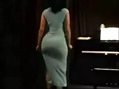 Follada rápida en el baño con una zorra xxx chavitas rusa en un club
