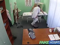 La trastienda es un lugar xxx lesbianas españolas muy divertido donde las chicas están dispuestas a follar