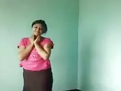 La chica negra natural es mucho mejor que cualquier novia blanca para madre xxx el hombre