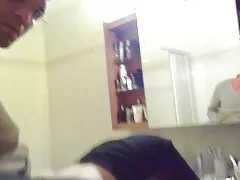Sonriendo euro cutie pasion xxx follada mientras acaricia una segunda polla