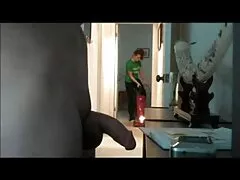 Chica hace feliz a su novio dejándolo follar a la joven xxx gay gratis masajista