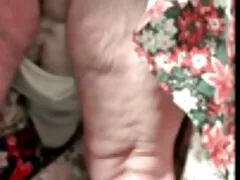 Dos mujeres xxx con su tia increíblemente sexys pueden estar orgullosas de sus largas piernas