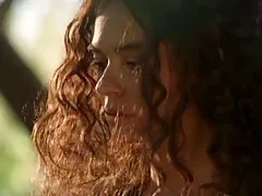 Sensual escena softcore de la rubia xxx cachonda y su amante