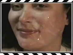 Una estrella del porno está siendo penetrada salieri xxx por el culo después de la mamada