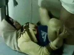 Chica de ébano peliculas argentinas xxx con grandes tetas naturales que se sacuden folla en la cama