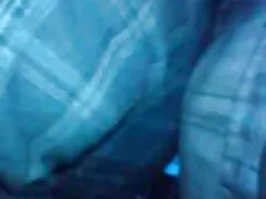 Gran culo es penetrado peliculas pormos analmente mientras dos grandes tetas saltan